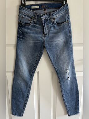 Kut from the Kloth Light Blue Ankle Skinny Jeans